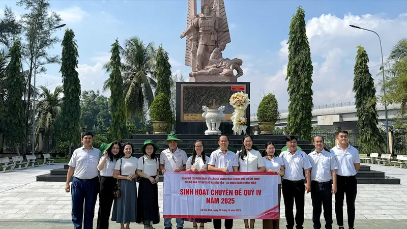 Tiếp cận các giải pháp nâng cao chất lượng sinh hoạt chi bộ