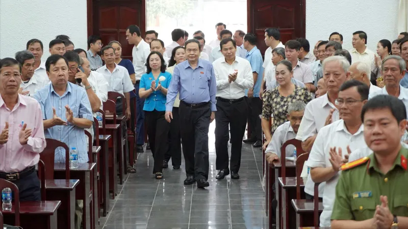 Chủ tịch Quốc hội Trần Thanh Mẫn tiếp xúc cử tri tại xã Tân Hòa, TP Cần Thơ