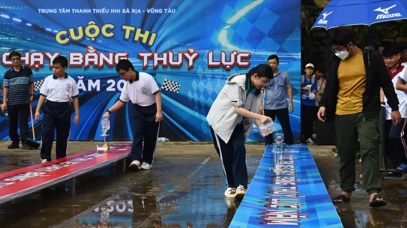 Hàng trăm học sinh bứt phá sáng tạo tại Ngày hội Khoa học 2025
