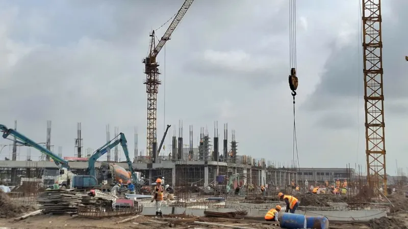 Chủ tịch UBND tỉnh Cà Mau phê bình các chủ đầu tư giải ngân thấp