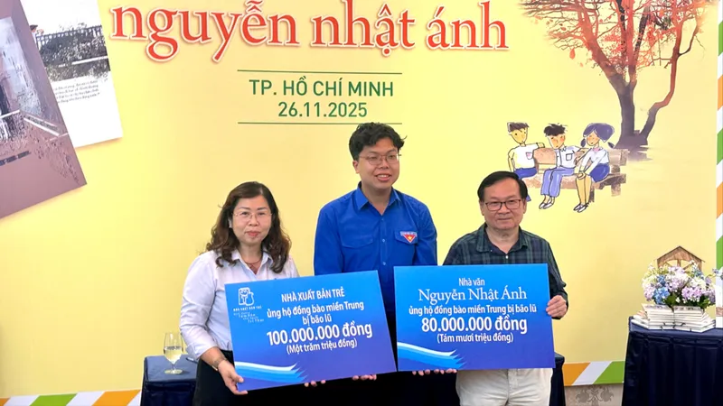 Nhà văn Nguyễn Nhật Ánh ra mắt tác phẩm mới, ủng hộ đồng bào miền Trung 80 triệu đồng