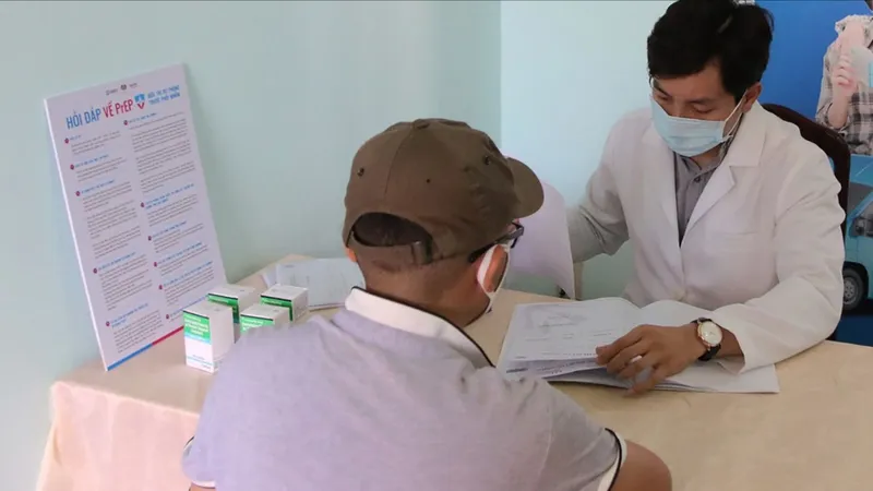 Xóa bỏ rào cản trong phòng chống HIV/AIDS