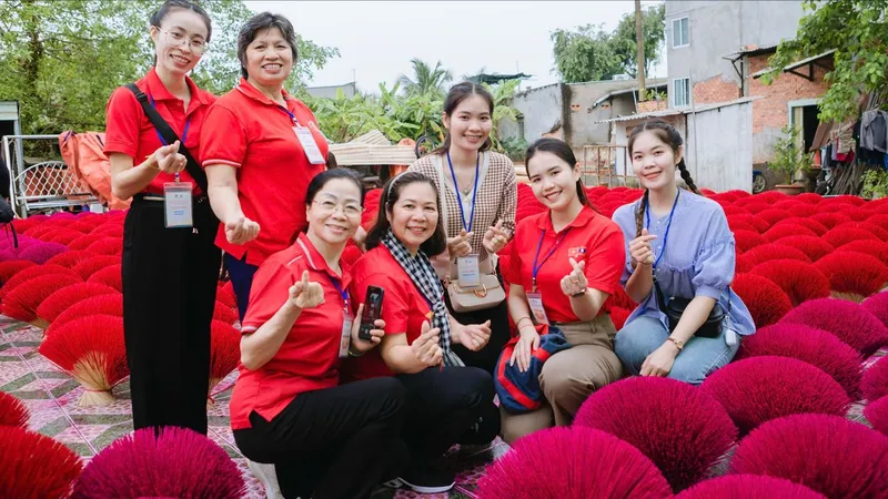 Mặt trận tổ quốc trong lòng dân - Bài 3: Tình hữu nghị bắt đầu từ bữa cơm nhà