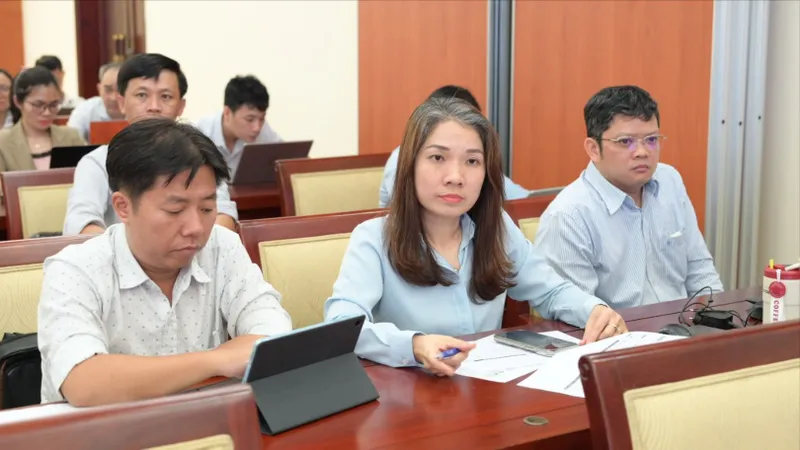 Giám sát thực hiện các nghị quyết của Trung ương trên nền tảng số