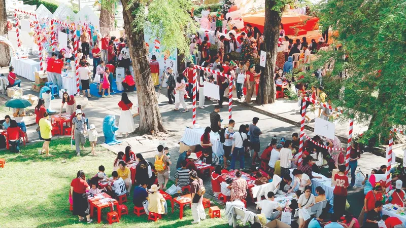 Giáng sinh an lành đến với bệnh nhi