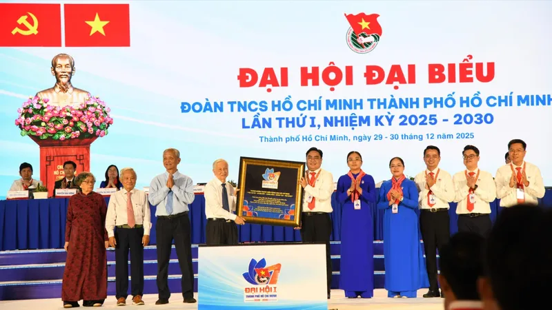500 đại biểu dự Đại hội Đoàn TNCS Hồ Chí Minh TPHCM lần I 