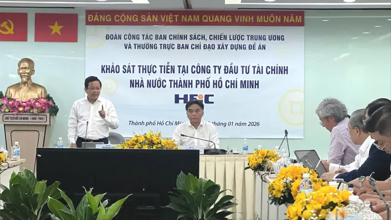 Ông Nguyễn Đức Hiển, Phó trưởng Ban Chính sách, Chiến lược Trung ương phát biểu tại buổi làm việc