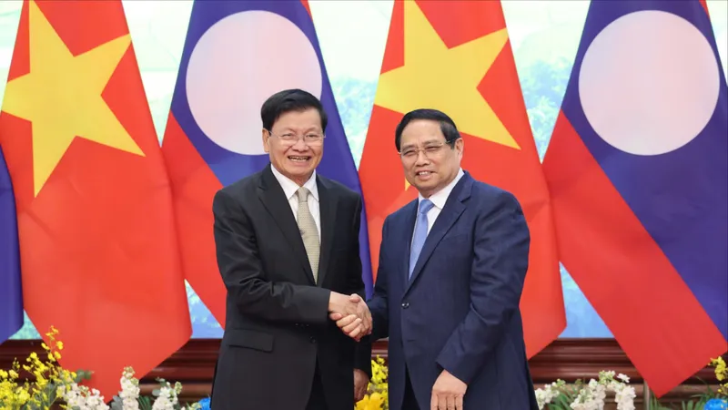 Việt Nam - Lào hướng tới mục tiêu kim ngạch thương mại hai chiều 5-10 tỷ USD 