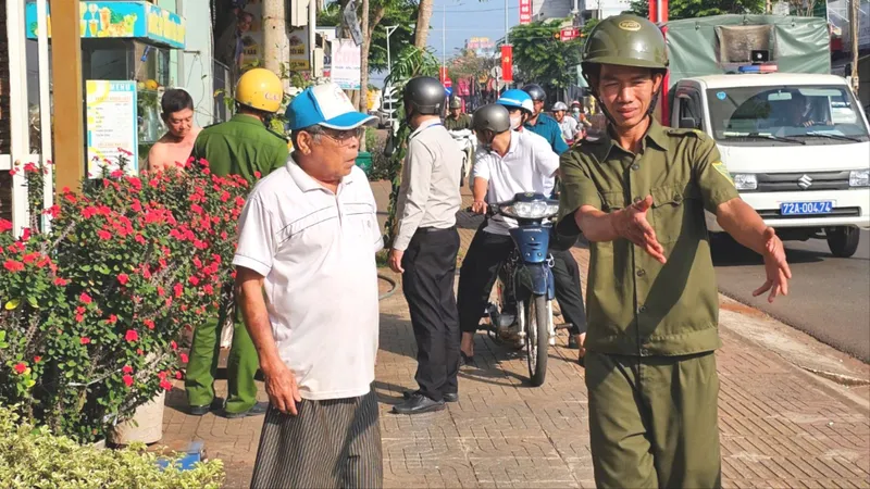 Xã Hòa Hội kiên quyết dẹp chợ tự phát 