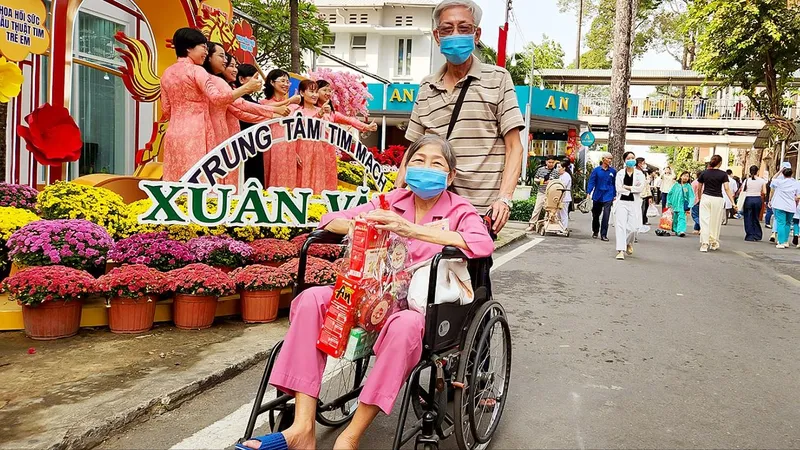 Mang tết ấm, xuân an đến với mỗi người bệnh