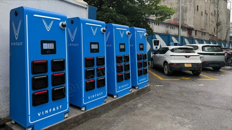 TPHCM đề xuất 69 vị trí đặt tủ đổi pin xe máy điện trên nhiều tuyến đường