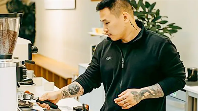 Giữ gìn bản sắc cà phê Việt nơi đất khách