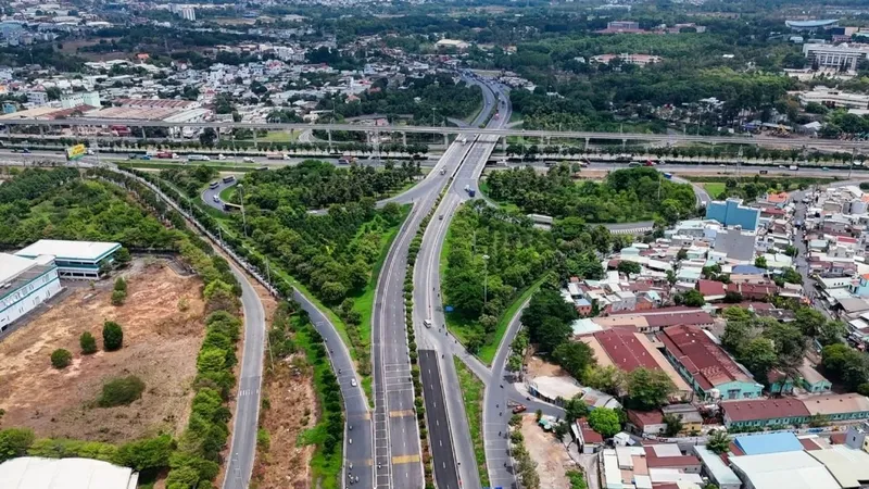 Thi tuyển phương án kiến trúc cầu vượt tại nút giao cao tốc - Vành đai 3
