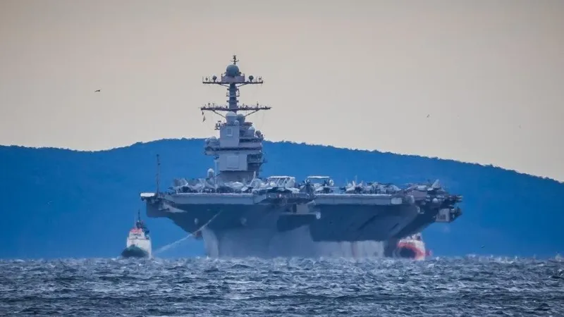 Tàu USS Gerald Ford đến Croatia. Ảnh: XINHUA 