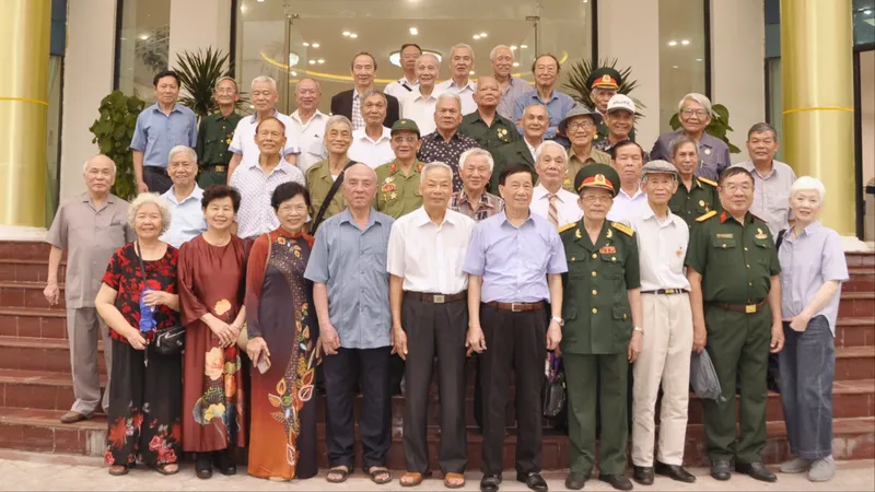 Hồi ức của người cắm cờ giải phóng tại Trại Davis trong sáng 30-4-1975