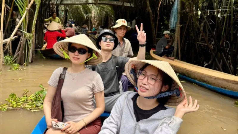 Mua sắm nội đô và du lịch sinh thái cùng “lên ngôi”