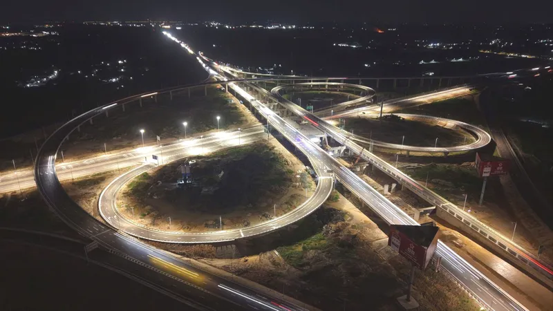 Đưa vào khai thác toàn bộ các nhánh kết nối nút giao Long Thành
