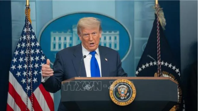 Tổng thống Mỹ Donald Trump phát biểu tại Nhà Trắng. Ảnh: THX/TTXVN