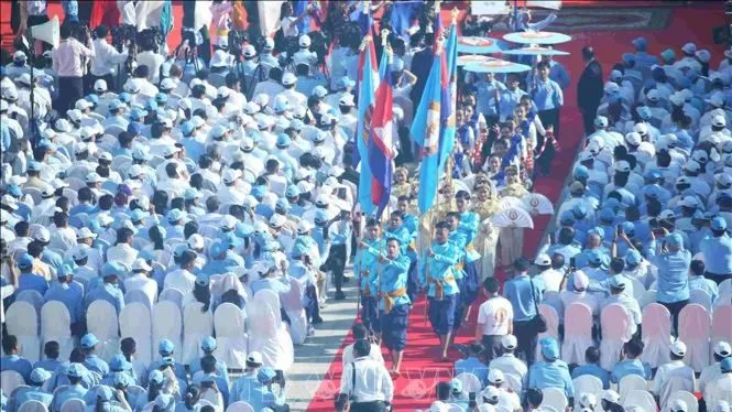 Điện mừng kỷ niệm 75 năm Ngày thành lập Đảng Nhân dân Campuchia