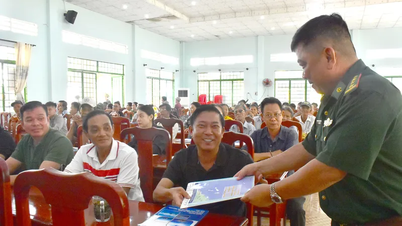 Bộ đội Biên phòng tỉnh An Giang tuyên truyền đảm bảo an ninh công trình dầu khí