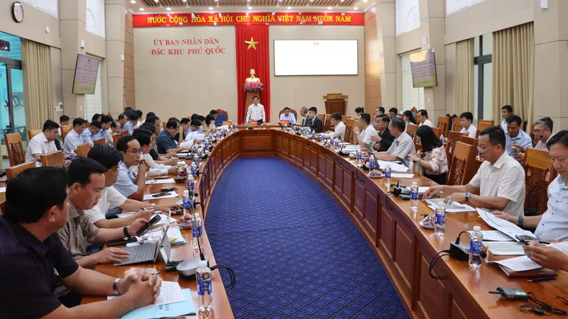 Quang cảnh cuộc họp