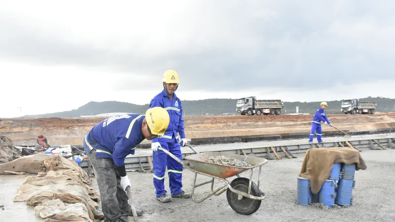 Xuyên tết thi công công trình phục vụ Hội nghị APEC 2027