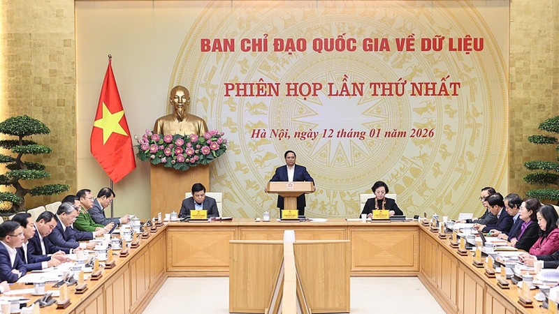 Government leader chairs first meeting of National Steering Committee on Data