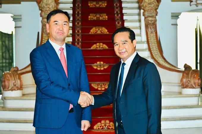 Ho Chi Minh City, Samsung foster development cooperation
