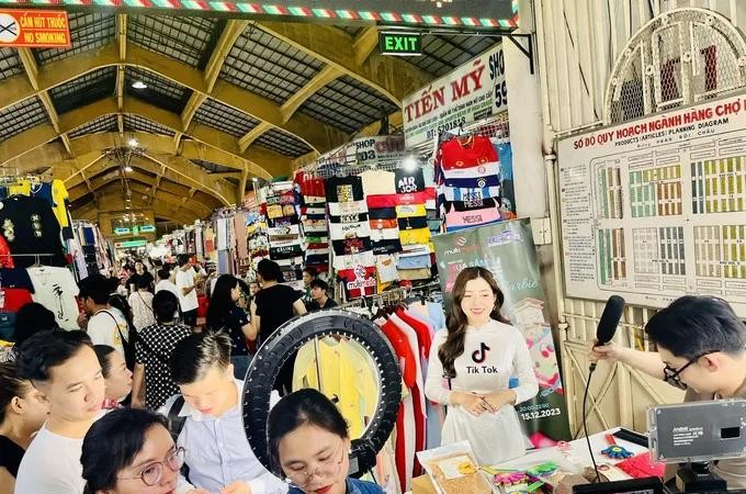 Fashion sector looks to technology and AI to drive sustainable growth