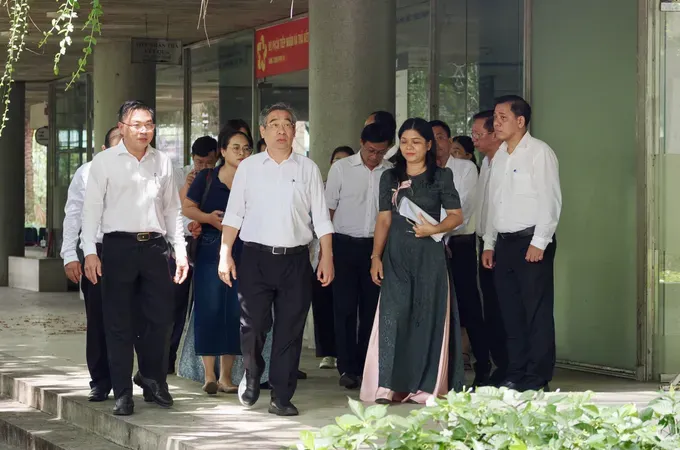 Ho Chi Minh City to turn surplus government offices into schools