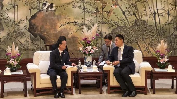 Ho Chi Minh City, Shanghai pledge deeper cooperation during China visit