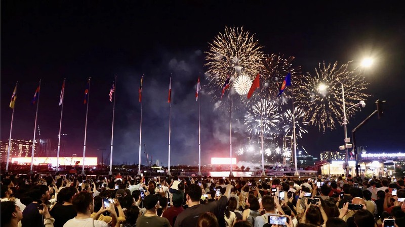Ho Chi Minh City stages fireworks show for National Day celebrations