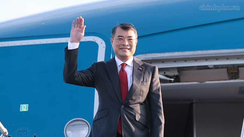 Prime Minister Le Minh Hung sets off for 18th BRICS Summit in India
