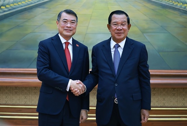 Prime Minister meets with Cambodian People's Party, Senate leader