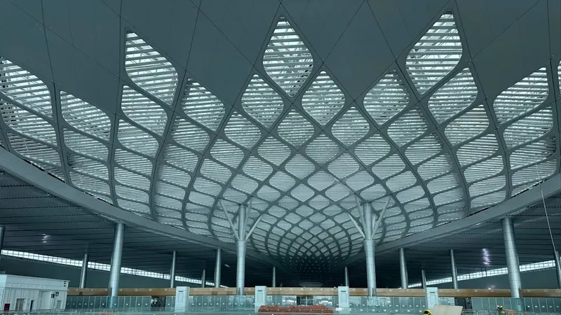 Long Thanh International Airport project reaches 85.5 percent completion rate