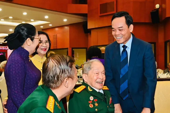 HCMC preserves, upholds traditional values built by previous generations