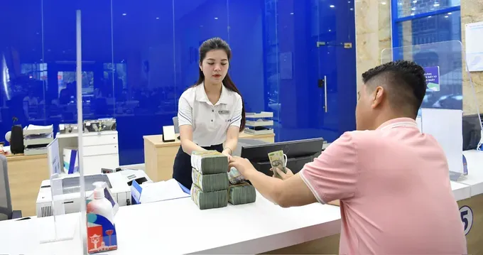 Businesses struggle as high interest rates persist despite rising credit growth