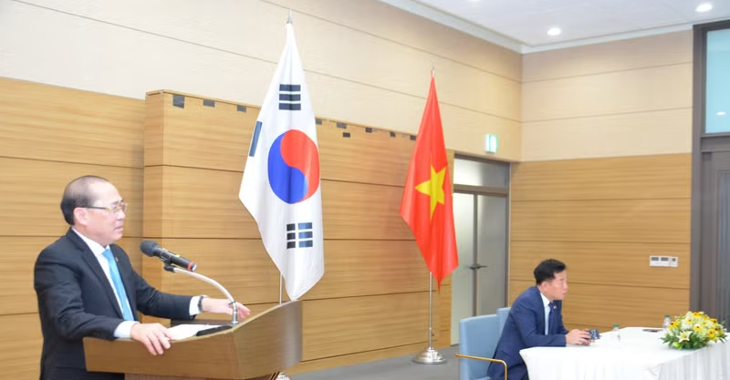 Vietnamese in South Korea urged to foster solidarity
