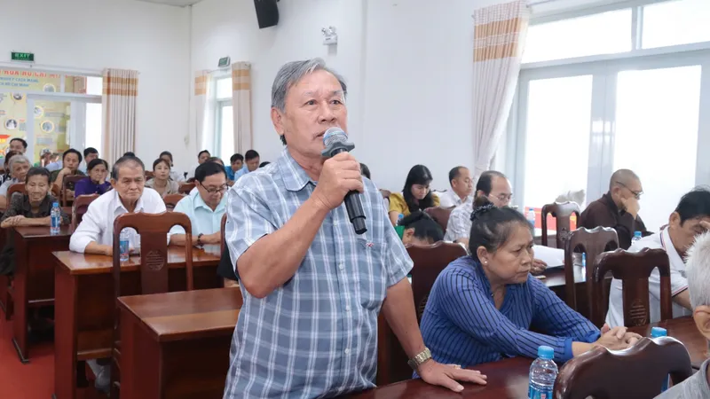 Đẩy mạnh chuyển đổi số để người dân hưởng lợi