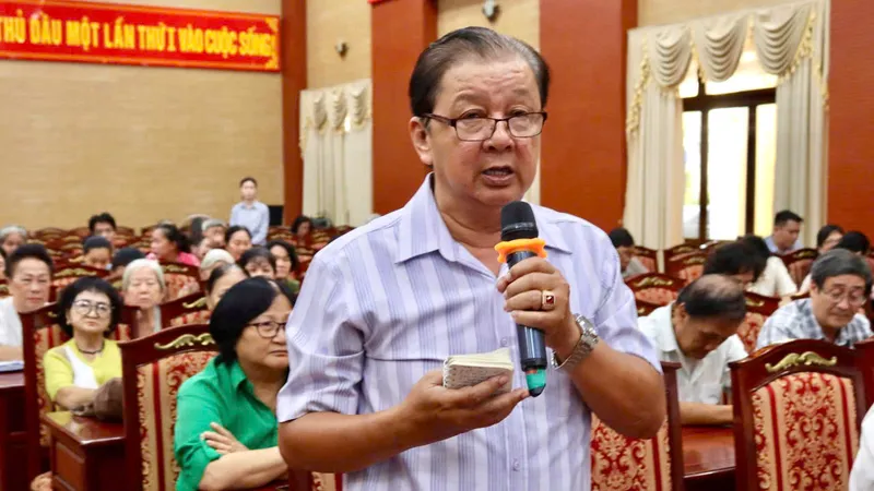 Cử tri mong muốn "thay áo mới" cho các khu dân cư lâu đời