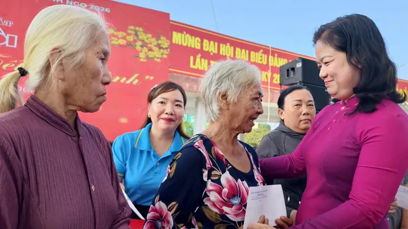 Gần 2.000 người tham gia Ngày hội “Xuân đoàn kết – Tết nghĩa tình”