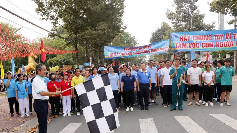 Sôi nổi hưởng ứng Ngày chạy Olympic vì sức khỏe toàn dân