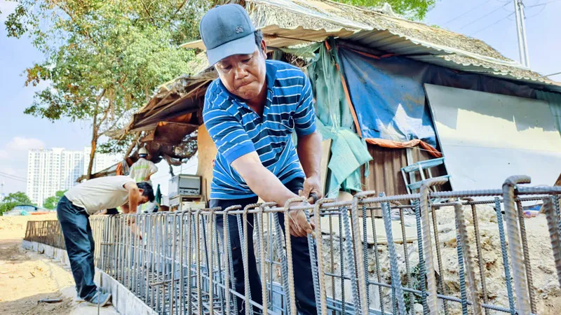 "Vượt nắng" để đẩy nhanh tiến độ đường Vành đai 3 TPHCM