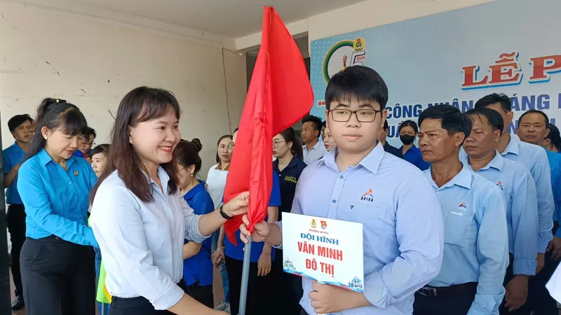 Nhiều hoạt động ý nghĩa tại lễ phát động Tháng Công nhân