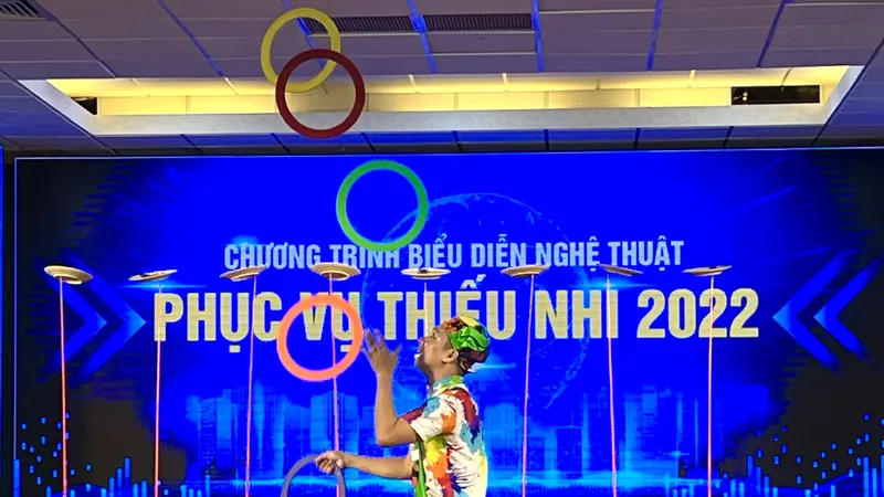 Chương trình nghệ thuật “Sắc màu tuổi thơ”