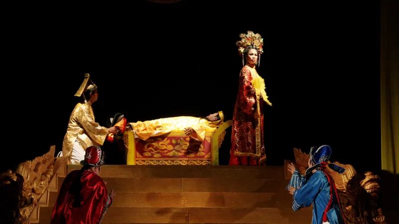Một cảnh trong vở Vương Quyền