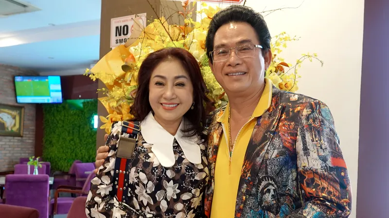 NSƯT Thoại Mỹ và NS Ngân Tuấn. Ảnh: THÚY BÌNH
