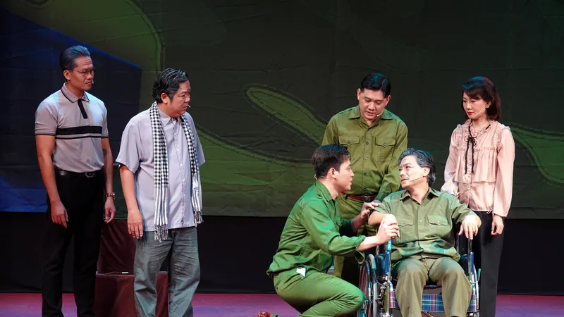 Suất diễn đặc biệt của vở kịch “Đồng chí” 