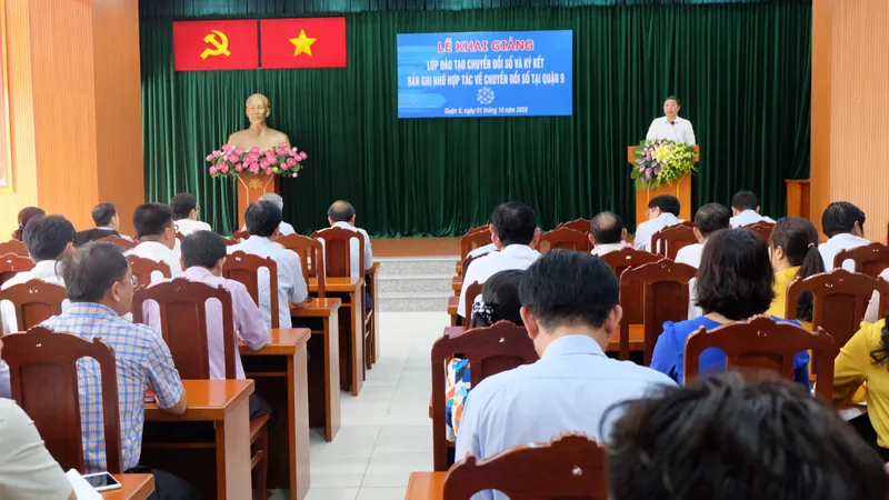 Tập trung nhóm nhiệm vụ, giải pháp chuyển đổi số trên các lĩnh vực được người dân quan tâm