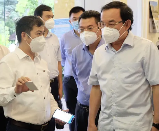 Quận 7 ra mắt Trung tâm Chỉ huy phòng chống dịch Covid-19 và phục hồi kinh tế